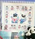 borduurpatroon 141 wandkleed met panda's - 1 - Thumbnail