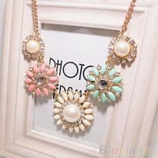 Hot Fashion Charm Color Resin Rhinestone Flower Shape Collar Bib Necklace BF4U, €2.51