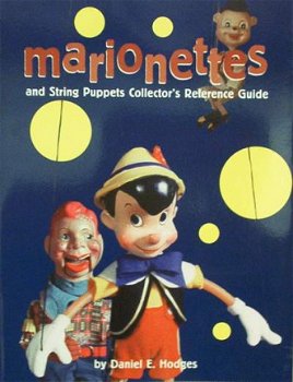 Boek : Marionettes & String Puppets Collector's Guide - 1