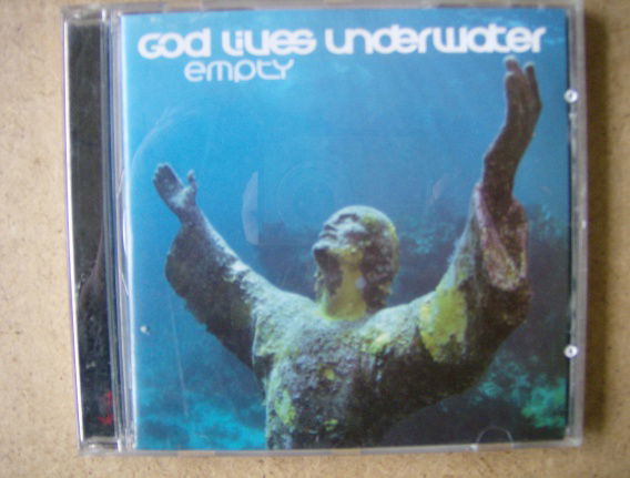 god lives underwater adv. 24 - nr. 1