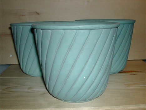 Bassano mint / turqoise bloempotten nieuw en gebruikt jaren 80 Made in Italy 3x doorsnee13cm nieuw - 4