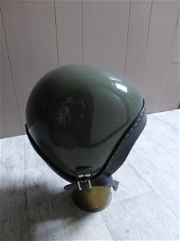 Fallschirmjager helm NVA - 1
