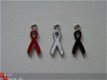 3 gekleurde bedels - ribbon (zwart/wit/rood) - 1 - Thumbnail
