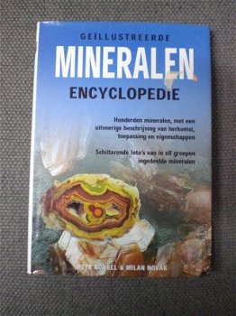 Geillustreerde Mineralen encyclopedie Peter Korbel M.Novak - 1