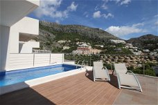 Moderne villa`s met zwembad voor spotprijs Spanje