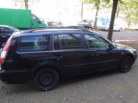 Ford Mondeo 2003 Zwart Plaatwerk Sloopauto inkoop Den haag - 2