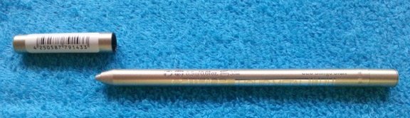 Goudkleurige Catrice Liquid metal gel eye pencil - 1