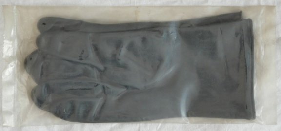 Handschoenen, NBC, Chemisch Strijdmiddelwerend, Koninklijke Landmacht, maat: 9½, 1974.(Nr.2) - 2