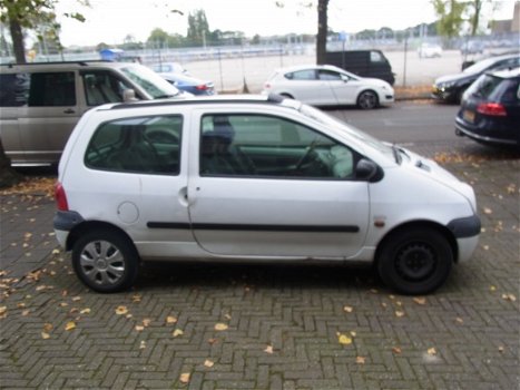 Renault Twingo Automaat Bouwjaar 2001 Plaatwerk kleur Wit - 2