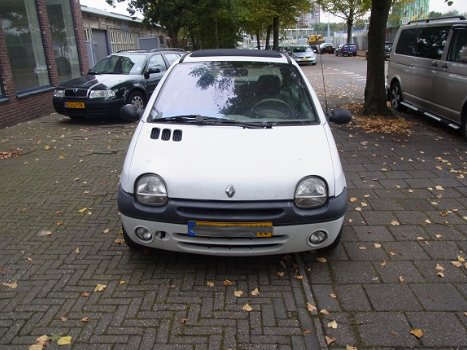 Renault Twingo Automaat Bouwjaar 2001 Plaatwerk kleur Wit - 3