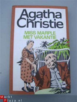 Agatha Christie - Miss Marple met vakantie - 1