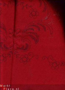 Lindhorst - 2 prachtige Rode Tafelkleden om te borduren