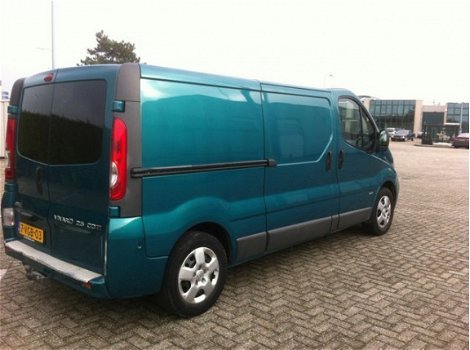 Opel Vivaro - 2.5cdti 107KW L2 AIRCO - 1