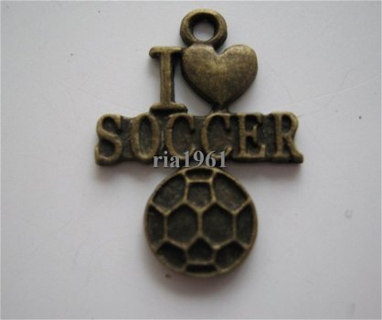 bedeltje/charm sport:i love soccer brons - 22x17 mm - 1