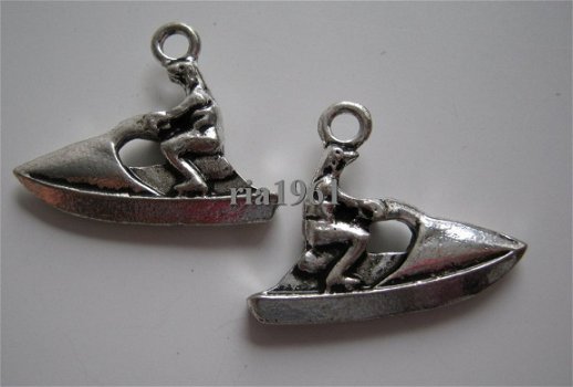 bedeltje/charm sport:jetski -18 x 24 mm - 1