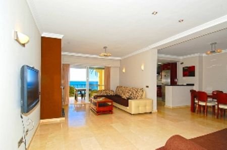 Penthouse te koop direct aan t strand Marbella - 4