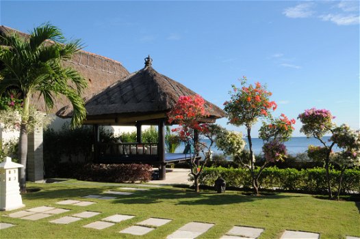 Vakantiehuis huren op Bali, 2 - 10 persoons vakantievilla met zwembad aan zee in Lovina - 3
