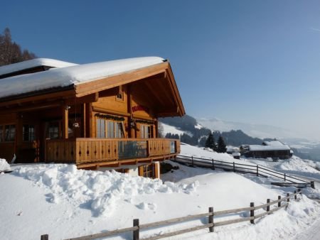 Luxe Chalets aan de piste in mooi sneeuwzeker dorp - 7