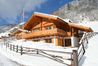 Prachtig zeer luxe 5 sterren Chalet op TOP locatie - 2