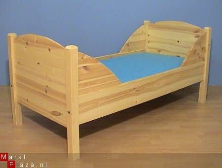 massief houten PEUTERBED / JUNIORBED remi - 1