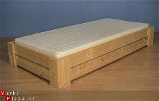 massief houten BED model harrie 2 latten hoog