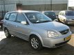 Kia Carens - 2.0 CRDi EX, AIRCO(CLIMA), CRUISE CONTROL, ELEK-RAMEN, CENT-VERGRENDELING, TREKHAAK - 1 - Thumbnail