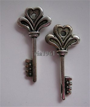 bedeltje/charm sleutel : sleutel 14 - 30 mm - 1