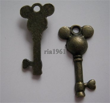 bedeltje/charm sleutel:sleutel 22 - mickey mouse brons - 28 mm - 1