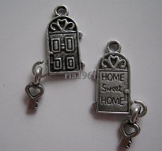 bedeltje/charm sleutel: home sweet home - 20x11 mm