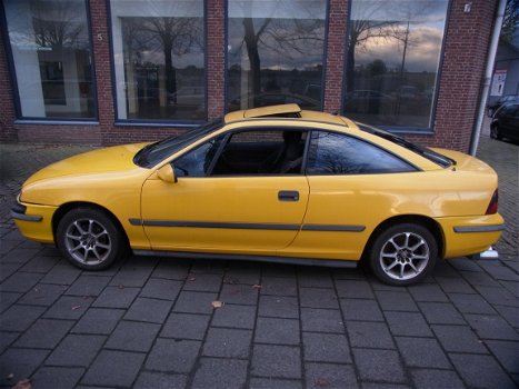 Opel Calibra Plaatwerk en diverse Onderdelen los op voorraad - 1