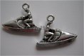 bedeltje/charm zee:jetski - 18 x 24 mm - 1 - Thumbnail