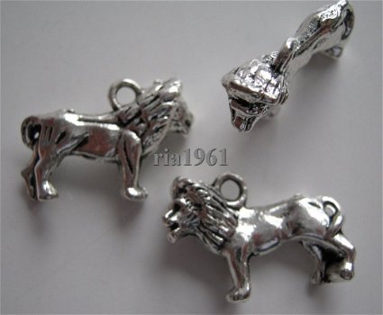 bedeltje/charm dieren:leeuw (zwaar) - 23X15 mm - 1