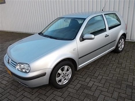 Volkswagen Golf - 2.0 Comfortline - 1