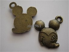 bedeltje/charm dieren: mickey mouse 3 brons - 22x17 mm