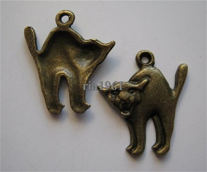 bedeltje/charm dieren : kat boos brons - 20x16 mm - 1