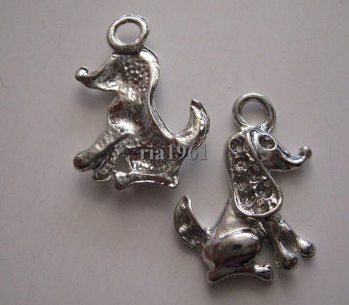 bedeltje/charm dieren:hondje 2 - 23x18 mm - nr. 1