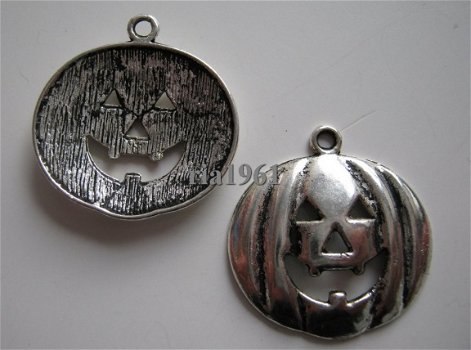 bedeltje/charm halloween:grote pompoen - 25x25 mm - 1