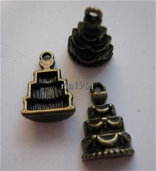 bedeltje/charm keuken: bruidstaart 3 brons - 17x11 mm