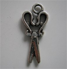 bedeltje/charm handwerken:schaar - 28 mm