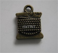 bedeltje/charm handwerken : garen brons- 12 mm