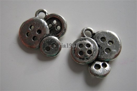 bedeltje/charm handwerken:knoopjes (3st.) -15x14 mm:10 v.0,75 - 1