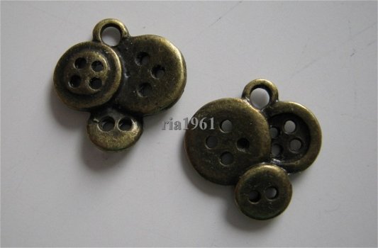 bedeltje/charm handwerken :knoopjes (3st.)brons -15x14 mm - 1