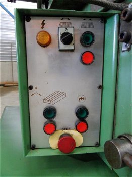 Universele freesmachine MRF (Spain) , model FU-115 - 8