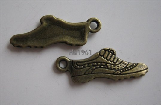 bedeltje/charm schoenen:herenschoen brons - 24 mm - 1