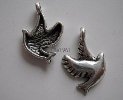 bedeltje/charm vogels:duifje - 18x13 mm - 1