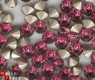 Swarovski 1028 Fuchsia 2mm pp14 10 Stuk - 1