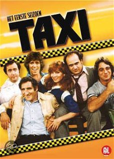 Taxi - Seizoen 1 - ( 4 DVD) met oa Danny DeVito, Marilu Henner & Judd Hirsch (Nieuw)