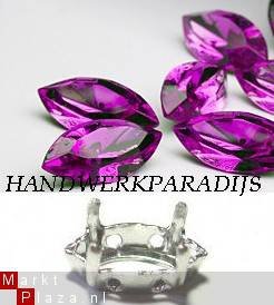 Swarovski 4200/02 Fuchsia 15x7mm +Holder Per Stuk - 1