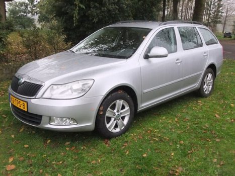 Skoda Octavia Combi - 1.6 TDI Greentech Comfort - 1