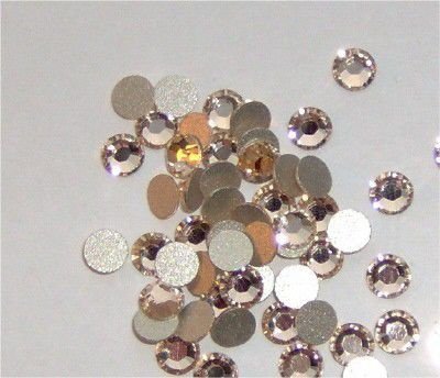 Swarovski 2028 Silk 4mm ss16 48 Stuk - 1